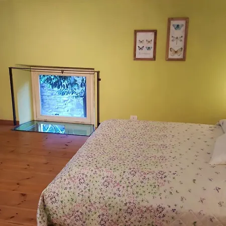 Apartman Il Soppalco, Cozy Open Space With Loft In Center